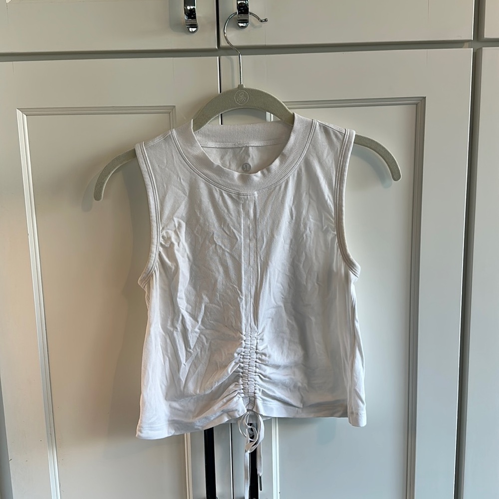 White lululemon Crop Top size 2